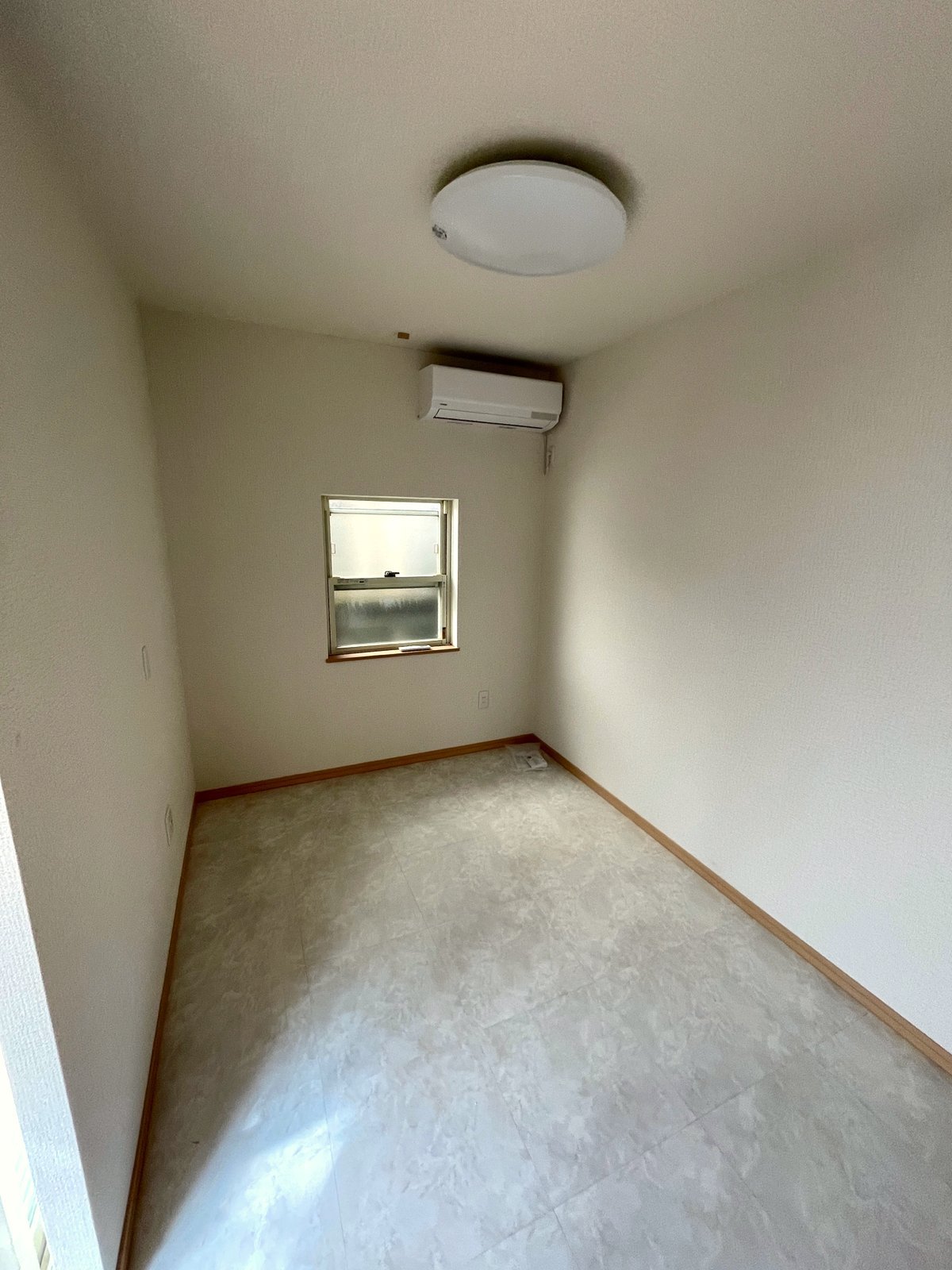 居室（別アングル）